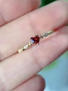 damen-ringe-romantisch-valentinstag-herz-default-5