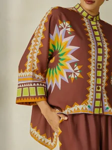 damen-shirt-braun-vintage-bohemian-geome-default-4