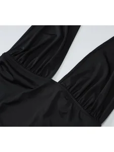 damen-tank-top-eng-anliegender-top-geraf-default-6