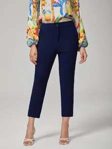 damen-unisex-hose-knochellang-elegant-la-default-3