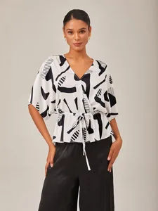 damen-weiblich-freizeithemd-geometrisch-default-4