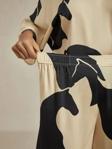 damenbluse-satin-abstrakt-farbblock-lock-default-6