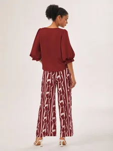 elegantes-blaues-top-im-urlaubsstil-default-13