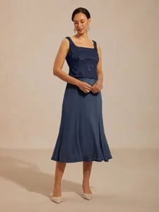 elegantes-damen-kleid-set-mit-pailletten-default-4