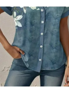 frauen-hemd-floral-grafik-stilvoll-stran-default-3