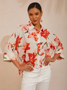 fruhlingsbluten-bluse-aus-flieendem-chif-rote-1