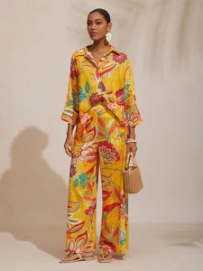 kurzes-flieendes-chiffonhemd-im-boho-pai-default-3