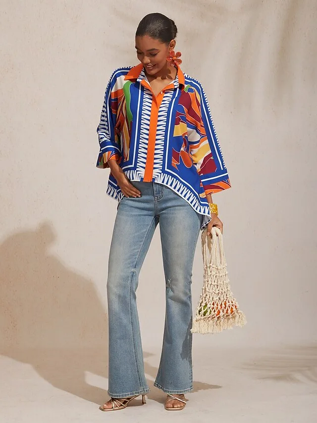 kurzes-satinhemd-mit-geometrischem-farbb-default-7