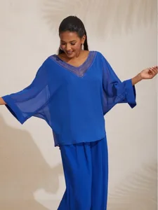 lassige-chiffonbluse-mit-tiefem-v-aussch-default-2