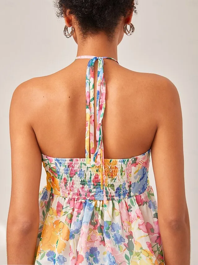 neckholder-tanktop-mit-blumenmuster-default-3