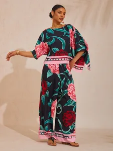 oberteil-aus-smaragdgrunem-rosengarten-s-schwarz-1