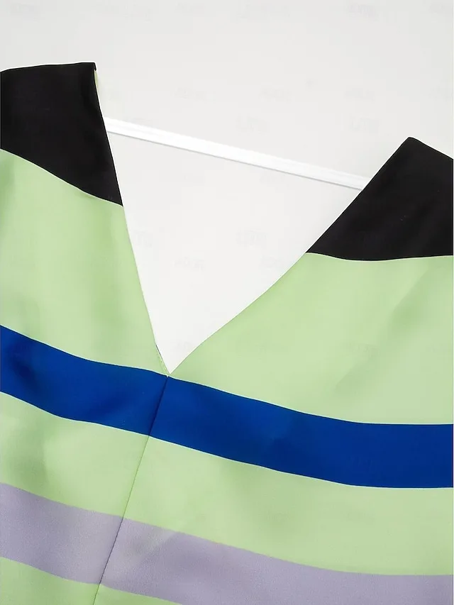 ponchobluse-aus-satin-mit-v-ausschnitt-u-default-10