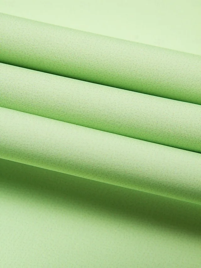 ponchobluse-aus-satin-mit-v-ausschnitt-u-default-11