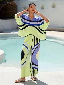 ponchobluse-aus-satin-mit-v-ausschnitt-u-default-3