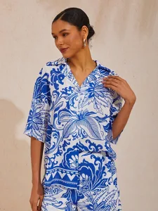 st-barth-blooms-luftige-leinenoptik-blau-default-5