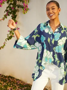 urlaubs-kurzhemd-aus-grunem-chiffon-mit-default-6