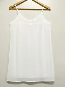 viskose-camikleid-mit-verstellbaren-trag-wei-1