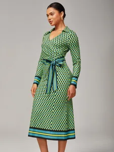 3d-geometrisches-dehnbares-wickelkleid-default-3