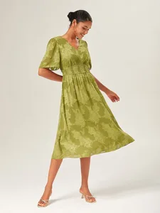 damen-elegantes-kleid-grun-kurzarm-jacqu-default-3