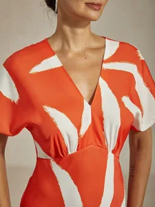 damen-maxikleid-satin-abstrakter-platzie-default-3