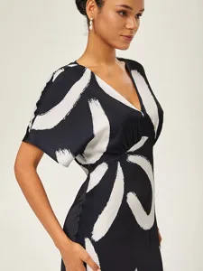 damen-maxikleid-schwarz-wei-kurzarm-abst-default-3