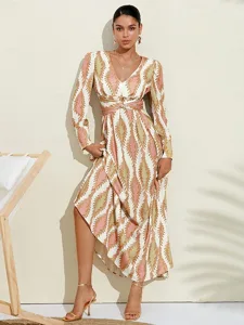 damen-maxikleid-wei-satin-blumendruck-v-default-9