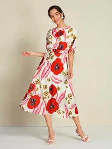damen-weiblich-druckkleid-wei-halbarm-bl-wei-1
