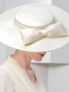elegante-sue-flachs-hute-mit-schleife-pa-default-2