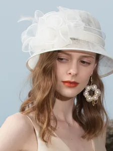 fascinator-hute-flachs-feder-bowler-cloc-elfenbein-14