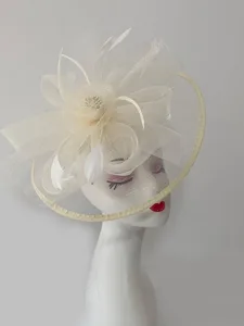 fascinator-netz-hochzeit-geburtstag-eleg-beige-4