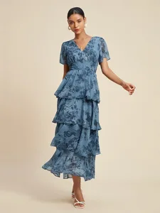 flieendes-gestuftes-chiffon-maxikleid-mi-default-2