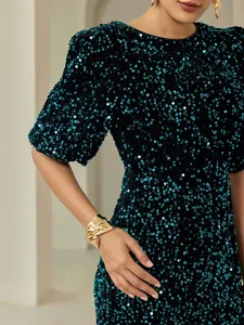funkelndes-elegantes-maxikleid-aus-velou-default-2