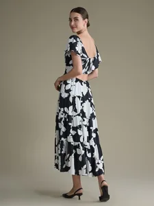 geblumtes-kleid-aus-tencel-mischung-mit-default-6