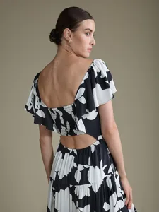 geblumtes-kleid-aus-tencel-mischung-mit-default-7