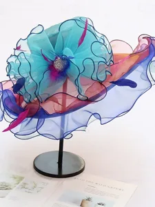 hute-organza-sonnenhut-abendgesellschaft-blau-grun-11