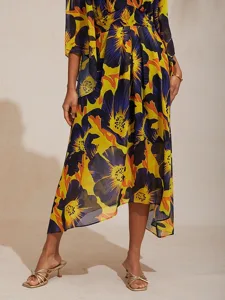 maxikleid-aus-chiffon-mit-abstraktem-blu-default-9