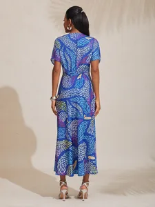 maxikleid-aus-satin-mit-abstraktem-block-default-3