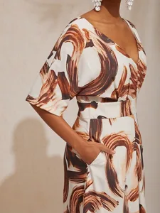 maxikleid-aus-satin-mit-abstraktem-pinse-default-3