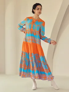 pflanzen-lineares-knopfleisten-maxikleid-default-5