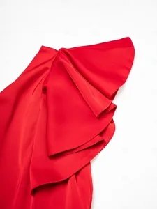 rotes-maxikleid-aus-satin-mit-schochensa-default-12