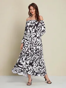 schulterfreies-maxikleid-aus-satin-mit-a-default-6
