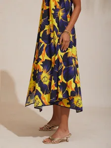 sommerkleid-aus-rayon-mit-blumenmuster-default-8