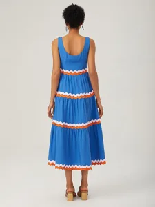 tencel-kleid-mit-geruschtem-lagenmuster-default-4