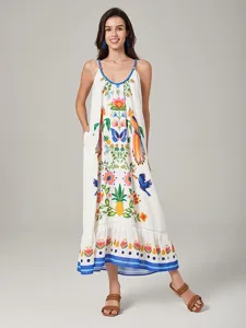 wei-getontes-bedrucktes-kleid-im-strandu-default-5