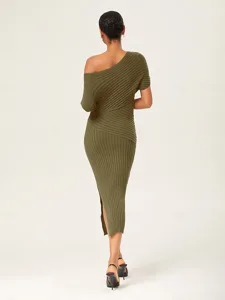 weiblich-strickkleid-armeegrun-kurzarm-e-default-3