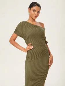 weiblich-strickkleid-armeegrun-kurzarm-e-default-5