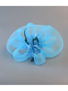 weier-hochzeits-fascinator-tull-bead-org-himmelblau-43