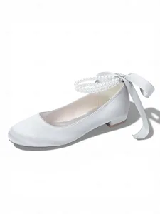 ballerines-ivoire-a-bride-cheville-ornee-argent-28