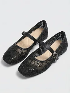 ballerines-mary-jane-blanches-en-dentell-noir-7
