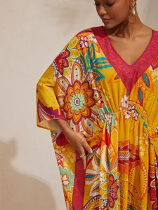 caftan-boheme-en-mousseline-fluide-a-mot-default-3